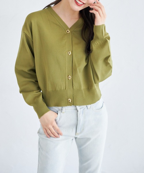 tocco closet(トッコ クローゼット)の「ハトメバー釦ドロップショルダーニットカーディガン(カーディガン/ボレロ・レディース・オフホワイト/ピンク/グリーン・M)」の11枚目の写真