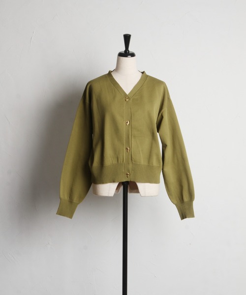 tocco closet(トッコ クローゼット)の「ハトメバー釦ドロップショルダーニットカーディガン(カーディガン/ボレロ・レディース・オフホワイト/ピンク/グリーン・M)」の22枚目の写真