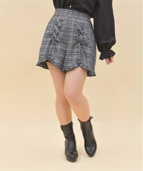 axes femme POETIQUE（アクシーズファムポエティック）の「レースアップショートパンツ（その他パンツ・レディース・ブラウン/グレー/ブラック・MEDIUM）」の3枚目の写真