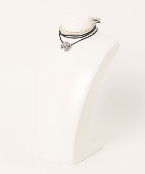 SLY（スライ）の「ROSE CHOKER ローズ チョーカー（チョーカー・レディース・シルバー・FREE）」の10枚目の写真