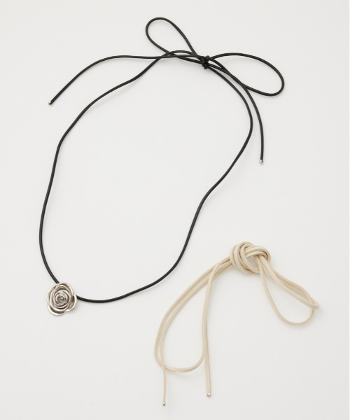 SLY（スライ）の「ROSE CHOKER ローズ チョーカー（チョーカー・レディース・シルバー・FREE）」の2枚目の写真