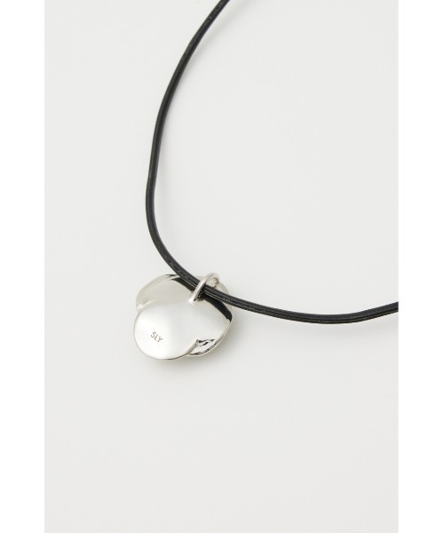 SLY（スライ）の「ROSE CHOKER ローズ チョーカー（チョーカー・レディース・シルバー・FREE）」の4枚目の写真