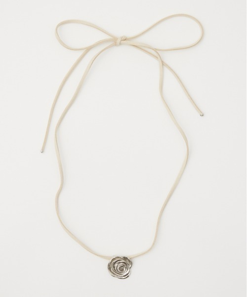 SLY（スライ）の「ROSE CHOKER ローズ チョーカー（チョーカー・レディース・シルバー・FREE）」の6枚目の写真