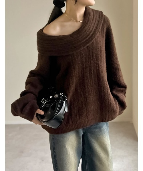 Re:EDIT（リエディ）の「2WAYオフタートルワンショルルーズ起毛ニットトップス（ニット/セーター・レディース・ブラウン/ブラック/アイボリー/グレイッシュベージュ/グレー/ブルー・MEDIUM/LARGE）」の4枚目の写真