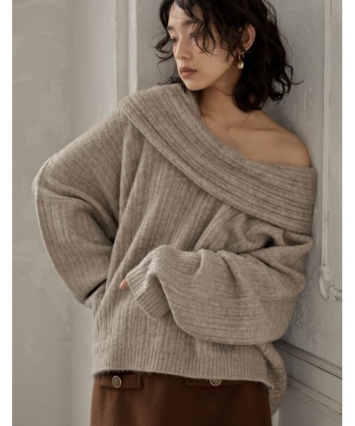 Re:EDIT（リエディ）の「2WAYオフタートルワンショルルーズ起毛ニットトップス（ニット/セーター・レディース・ブラウン/ブラック/アイボリー/グレイッシュベージュ/グレー/ブルー・MEDIUM/LARGE）」の5枚目の写真
