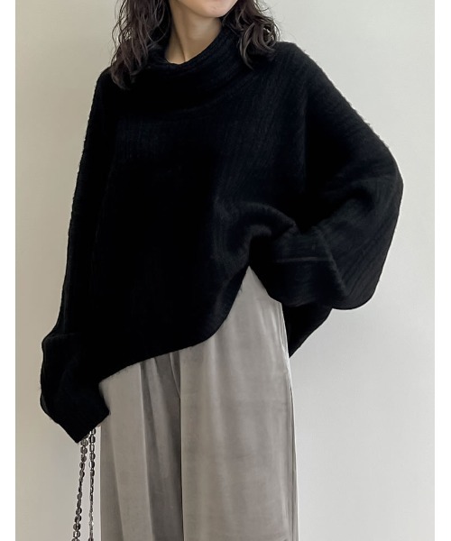 Re:EDIT（リエディ）の「2WAYオフタートルワンショルルーズ起毛ニットトップス（ニット/セーター・レディース・ブラウン/ブラック/アイボリー/グレイッシュベージュ/グレー/ブルー・MEDIUM/LARGE）」の11枚目の写真