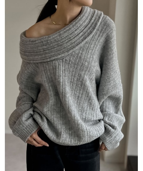 Re:EDIT（リエディ）の「2WAYオフタートルワンショルルーズ起毛ニットトップス（ニット/セーター・レディース・ブラウン/ブラック/アイボリー/グレイッシュベージュ/グレー/ブルー・MEDIUM/LARGE）」の17枚目の写真