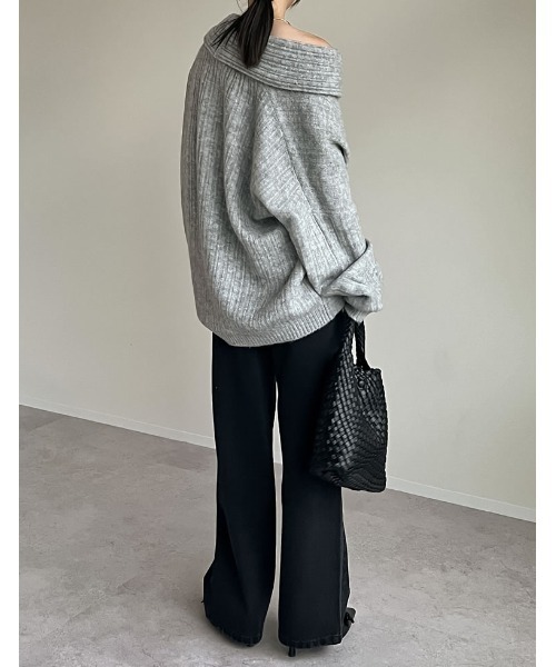 Re:EDIT（リエディ）の「2WAYオフタートルワンショルルーズ起毛ニットトップス（ニット/セーター・レディース・ブラウン/ブラック/アイボリー/グレイッシュベージュ/グレー/ブルー・MEDIUM/LARGE）」の19枚目の写真