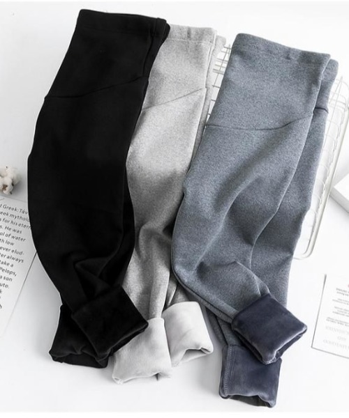 Mela（メラ）の「【マタニティ】裏ボアレギンス（レギンス/スパッツ・レディース・ライトグレー/ブラック/グレー・L/M）」の12枚目の写真