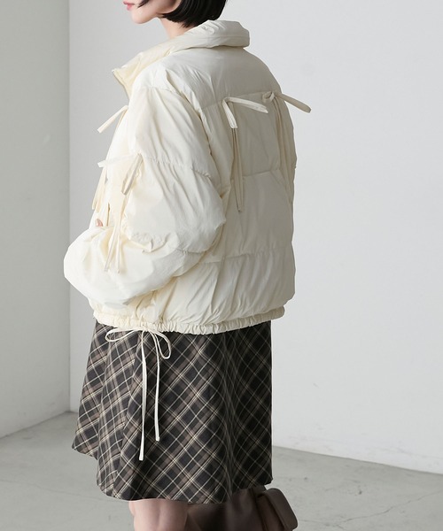 forksy.（フォルクシー）の「【forksy.】リボンナイロン中綿ジャケット（ダウンジャケット/コート・レディース・アイボリー/ブラック/ピンク・FREE）」の11枚目の写真