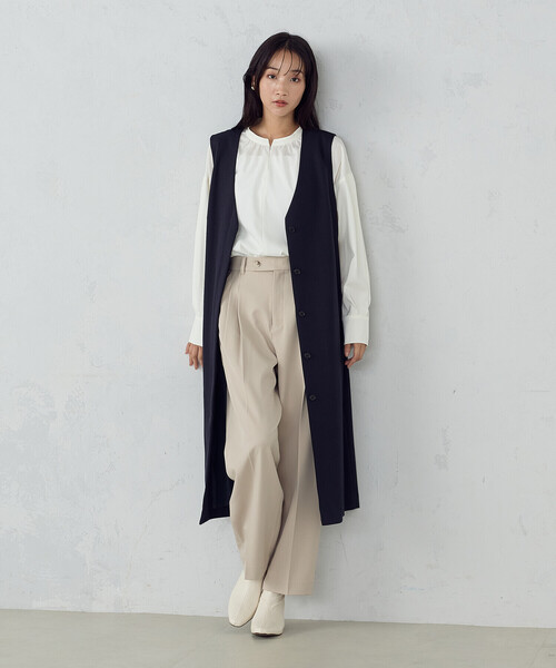 COMME CA ISM(コムサイズム)の「ボリュームスリーブ ブラウス(シャツ/ブラウス・レディース・ホワイト/ネイビー・MEDIUM/LARGE)」の5枚目の写真