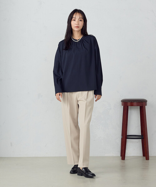 COMME CA ISM(コムサイズム)の「ボリュームスリーブ ブラウス(シャツ/ブラウス・レディース・ホワイト/ネイビー・MEDIUM/LARGE)」の7枚目の写真