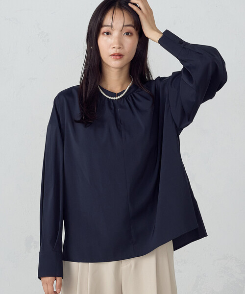 COMME CA ISM(コムサイズム)の「ボリュームスリーブ ブラウス(シャツ/ブラウス・レディース・ホワイト/ネイビー・MEDIUM/LARGE)」の9枚目の写真