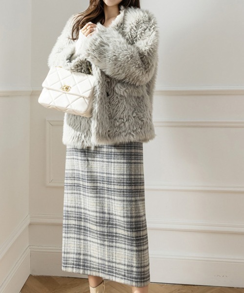 a lot of love(ア ロット オブ ラブ)の「グレンチェック柄 ナロースカート(スカート・レディース・ベージュ/グレー・S/M/L)」の6枚目の写真