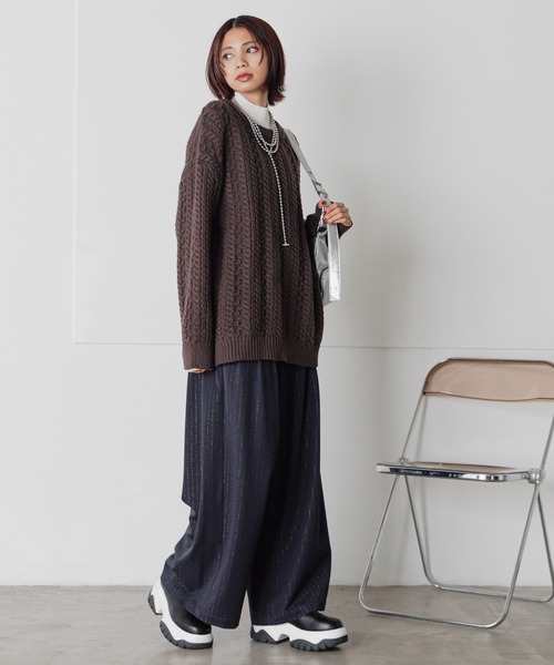 PAGEBOY（ページボーイ）の「スクエアケーブルBIGプルオーバー（ニット/セーター・レディース・オフホワイト/ブラック/ブラウン/グリーン系その他/ライトブルー・FREE）」の18枚目の写真