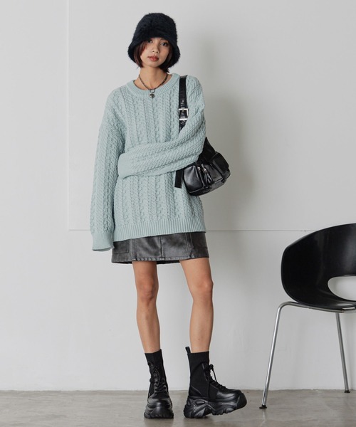 PAGEBOY（ページボーイ）の「スクエアケーブルBIGプルオーバー（ニット/セーター・レディース・オフホワイト/ブラック/ブラウン/グリーン系その他/ライトブルー・FREE）」の22枚目の写真