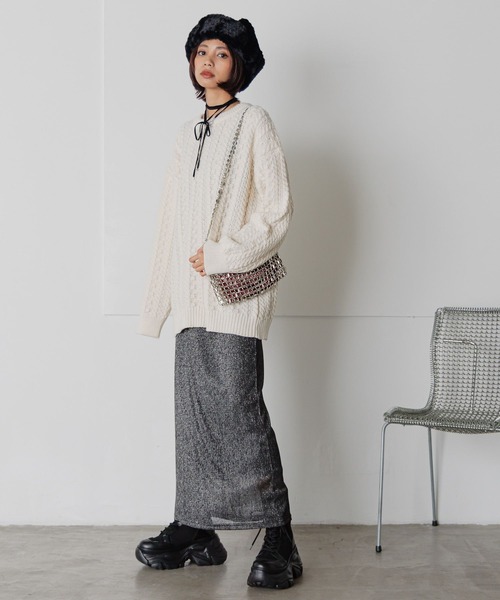 PAGEBOY（ページボーイ）の「スクエアケーブルBIGプルオーバー（ニット/セーター・レディース・オフホワイト/ブラック/ブラウン/グリーン系その他/ライトブルー・FREE）」の7枚目の写真