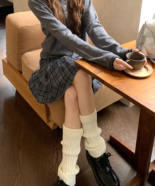 HALEY PESCA(ヘーリーペスカ)の「HALEY PESCA/ギークチェック ミディアムプリーツスカート(スカート・レディース・ブラック/ブラウン/ブルー・SMALL/MEDIUM)」の17枚目の写真