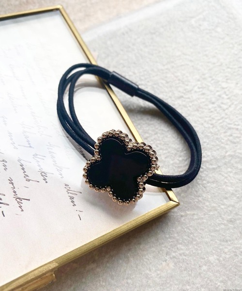 TONE SELECT GOODS(トーンセレクトグッズ)の「pur chouchou/マーブル フラワー ヘアゴム P4359(ヘアゴム・レディース・ホワイト/ブラウン/グリーン/ピンク/ブラック・FREE)」の8枚目の写真