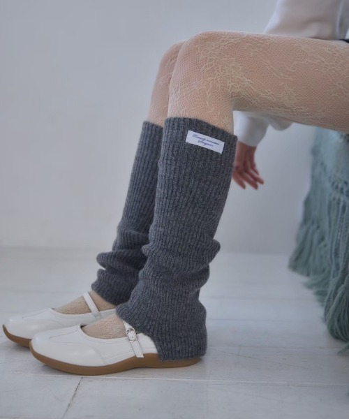 Smyeon（スミョン）の「Loose leg warmers/ルーズレッグウォーマー
