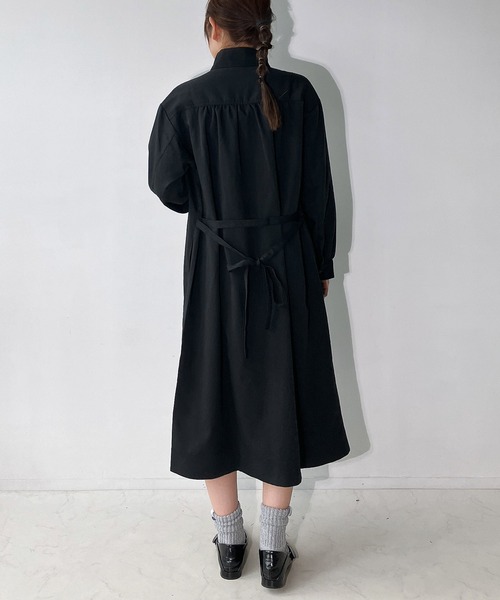 AS KNOW AS plus（アズノゥアズプラス）の「◇スタンドカラー羽織りワンピ―ス（シャツワンピース・レディース・ブラック/ネイビー系/杢グレー/グリーン・FREE）」の13枚目の写真