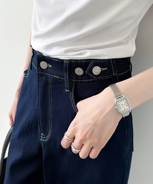 COCOMOMO（ココモモ）の「【楽 革 命】ストレッチ抜群！ 楽革命デニムパンツ ウエスト調整ボタンつき デニムパンツ ストレート ハイウエスト デニム ワイドパンツ ワイドデニムパンツ（デニムパンツ・レディース・ブラック/ホワイト系/ブルー/ホワイト/ダークブルー/ブルー系/ブルー系その他/ブラック系/ブルー系その他2/ライトブルー/ダークグレー/グレー系その他/ブルー系その他3/ケミカルウォッシュ/グレー系/グレー/ブラウン系/ライトブラウン/モカ/ブラウン系その他・S/M/L/XL）」の16枚目の写真