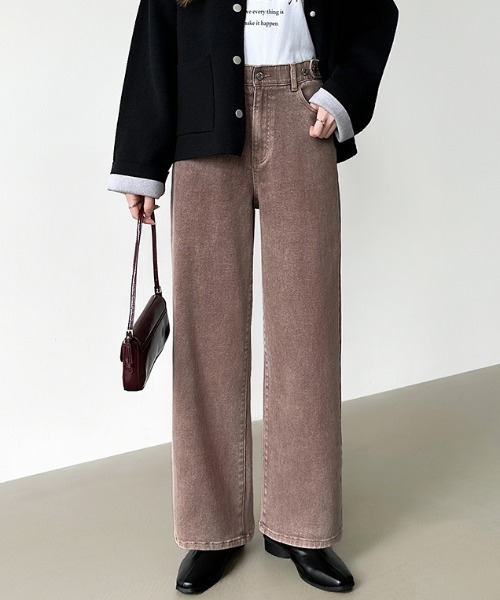 COCOMOMO（ココモモ）の「【楽 革 命】ストレッチ抜群！ 楽革命デニムパンツ ウエスト調整ボタンつき デニムパンツ ストレート ハイウエスト デニム ワイドパンツ ワイドデニムパンツ（デニムパンツ・レディース・ブラック/ホワイト系/ブルー/ホワイト/ダークブルー/ブルー系/ブルー系その他/ブラック系/ブルー系その他2/ライトブルー/ダークグレー/グレー系その他/ブルー系その他3/ケミカルウォッシュ/グレー系/グレー/ブラウン系/ライトブラウン/モカ/ブラウン系その他・S/M/L/XL）」の10枚目の写真