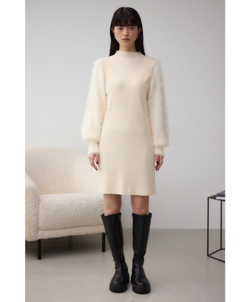 AZUL by moussy（アズールバイマウジー）の「シャギースリーブミニニットワンピース（ワンピース・レディース・ブラック/ライトグレー/オフホワイト・FREE）」の7枚目の写真