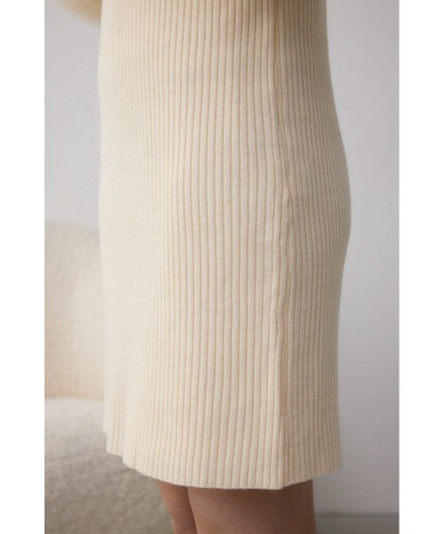 AZUL by moussy（アズールバイマウジー）の「シャギースリーブミニニットワンピース（ワンピース・レディース・ブラック/ライトグレー/オフホワイト・FREE）」の14枚目の写真