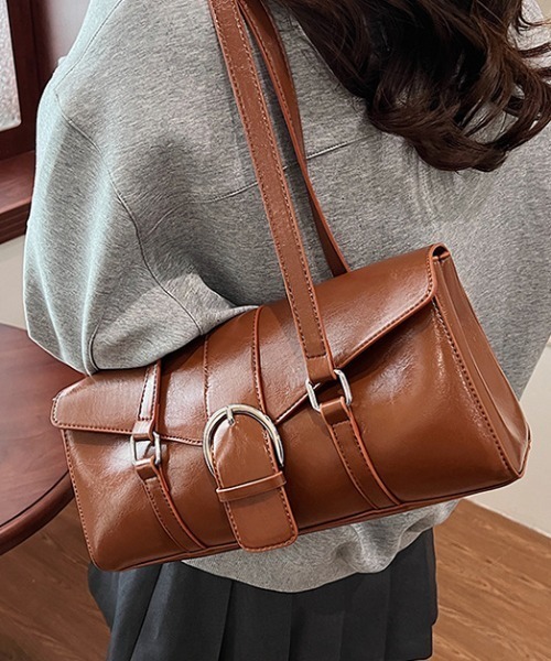 ベルトバッグルショルダーバッグ（ショルダーバッグ）｜Vipoa