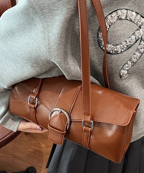 Vipoa（ヴィポア）の「ベルトバッグルショルダーバッグ（ショルダー