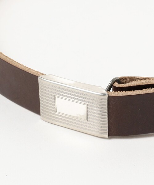 BEAMS PLUS(ビームスプラス)の「Plate Belt Horween Leather(ベルト・メンズ・ブラック/ブラウン・M(95cm)/S(87cm)/L(103cm))」の10枚目の写真