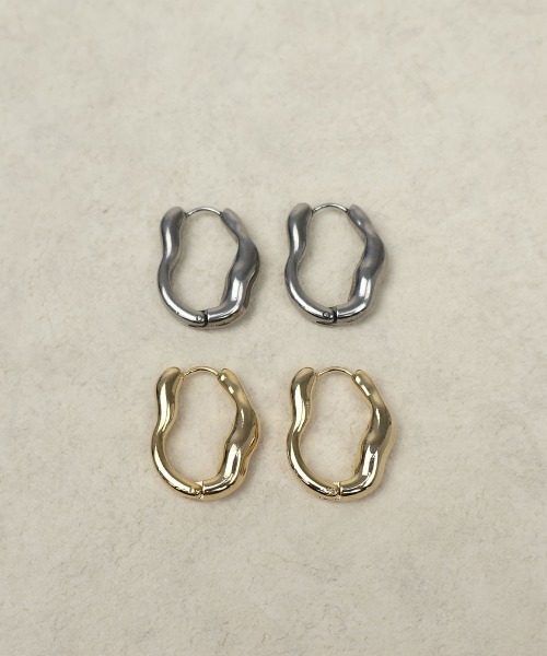 CEMONEMO(セモネモ)の「【金属アレルギー対応】 ニュアンス チャンキーフープピアス / サージカルステンレス316L(ピアス(両耳用)・レディース・ゴールド/シルバー・FREE)」の3枚目の写真