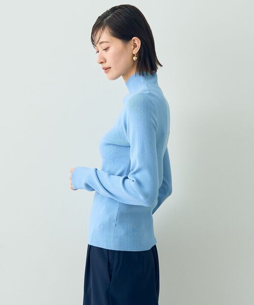 YECCA VECCA(イェッカヴェッカ)の「ハイネックリブニット(ニット/セーター・レディース・ライトグレー/サックスブルー/ブラック/アイボリー・FREE)」の8枚目の写真