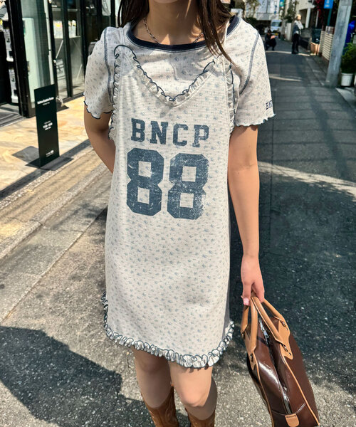 CIAOPANIC（チャオパニック）の「Tee付きフラワーワッフルチュニックキャミワンピース（ワンピース・レディース・ブルー/オフホワイト/ベージュ/グリーン/グリーン系その他/ブルー系その他/ホワイト系その他/ベージュ系その他/アイボリー/ネイビー・ONE SIZE）」の12枚目の写真