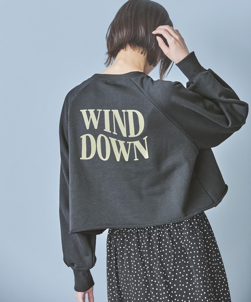 LAKOLE（ラコレ）の「フロッキーロゴスウェット / 291068（スウェット・レディース・ネイビー/オートミール/チャコール・MEDIUM/SMALL）」の2枚目の写真