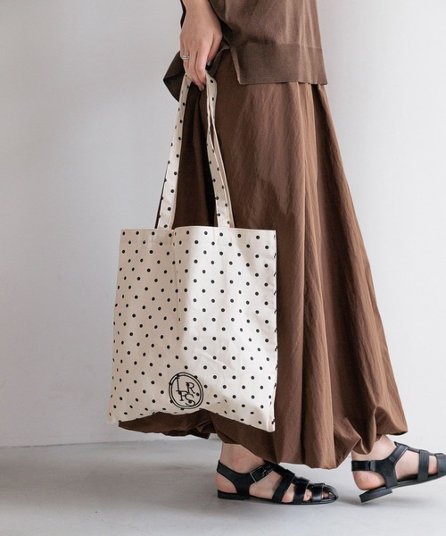 LOWRYS FARM(ローリーズファーム)の「LFガラトートBAG 284403(トートバッグ・レディース・その他1/その他2/その他3/その他5/その他4/その他6/その他7/その他10/その他11/その他22/その他12・FREE)」の9枚目の写真