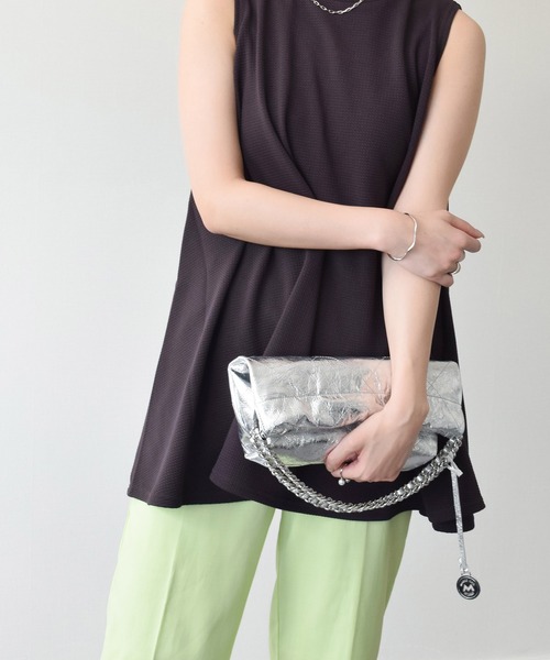 marco masi（マルコマージ）の「【MARCO MASI】チェーンハンドルキルティングバッグ(Q56316)（トートバッグ・レディース・シルバー/ホワイト・ALL）」の8枚目の写真