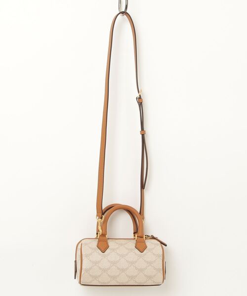 MCM（エムシーエム）の「Ella ボストンバッグ - ローレトス（ボストンバッグ・レディース・ベージュ・ONE SIZE）」の3枚目の写真