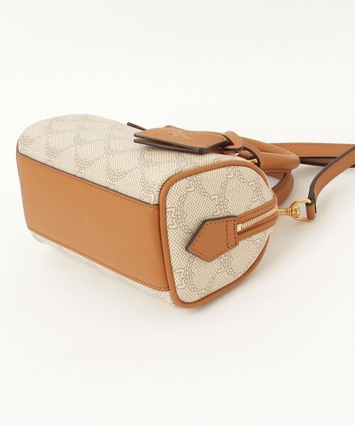 MCM（エムシーエム）の「Ella ボストンバッグ - ローレトス（ボストンバッグ・レディース・ベージュ・ONE SIZE）」の4枚目の写真