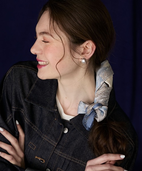 BONLECILL Marche（ボンルシールマルシェ）の「【BONLECILL Marche】《選べる22柄！》アソートマルチスカーフ 70×70（バンダナ/スカーフ・レディース・ブラック/ホワイト/ネイビー/レッド/アイボリー/ミント/ブルー/ピンク/オレンジ/イエロー/ライトブルー/ライトピンク/イエロー系その他/アイボリー系/ネイビー系/ブラック系その他/オフホワイト/レッド系/グリーン/ホワイト系その他/ブラック系その他2/サックスブルー/レッド系1・FREE）」の12枚目の写真