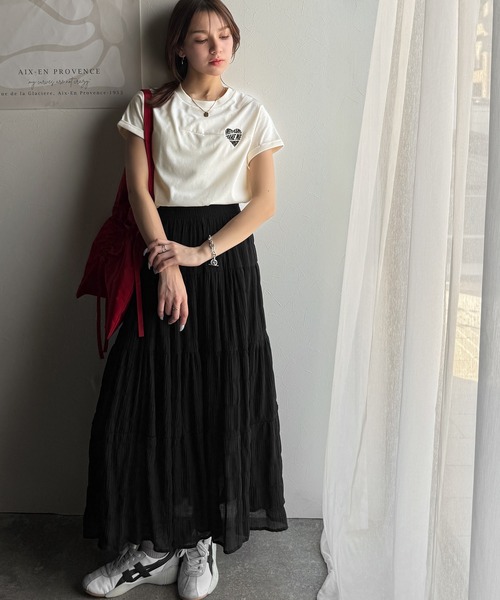 classicalelf(クラシカルエルフ)の「大人のこなれたシンプルスタイル。タックデザインハート刺繍Tシャツ(半袖)(Tシャツ/カットソー・レディース・アイボリー/オフホワイト/ピンク/チャコール・X-LARGE/LARGE/MEDIUM/SMALL)」の19枚目の写真