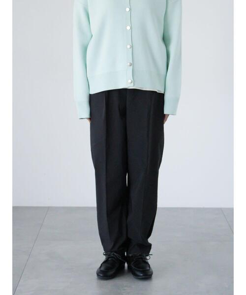 Lugnoncure（ルノンキュール）の「ストレッチテーパードパンツ（その他パンツ・レディース・オフホワイト/ブラック/ネイビー/ベージュ・S/M/L）」の17枚目の写真