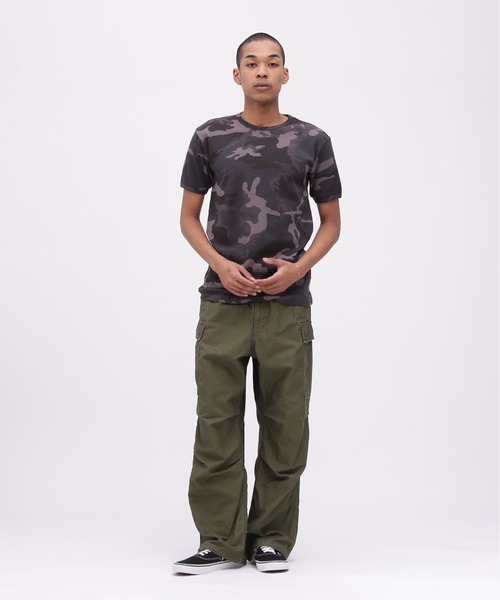 AVIREX（アヴィレックス）の「《WEB限定》DAILY RIB SHORT SLEEVE CREW NECK T-SHIRT "CAMOUFLAGE" / リブ クルーネック 半袖Tシャツ "カモフラージュ" デイリーウェア / AVIREX / アヴィレックス（Tシャツ/カットソー・メンズ・グレー系カモフラージュ/グリーン系カモフラージュ・SMALL/MEDIUM/LARGE/X-LARGE）」の22枚目の写真
