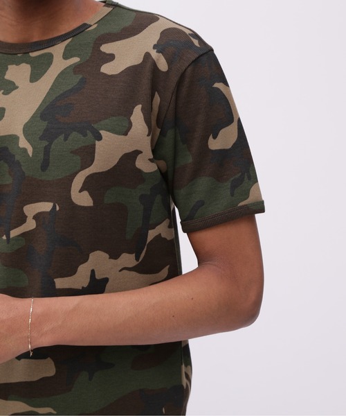 AVIREX（アヴィレックス）の「《WEB限定》DAILY RIB SHORT SLEEVE CREW NECK T-SHIRT "CAMOUFLAGE" / リブ クルーネック 半袖Tシャツ "カモフラージュ" デイリーウェア / AVIREX / アヴィレックス（Tシャツ/カットソー・メンズ・グレー系カモフラージュ/グリーン系カモフラージュ・SMALL/MEDIUM/LARGE/X-LARGE）」の17枚目の写真