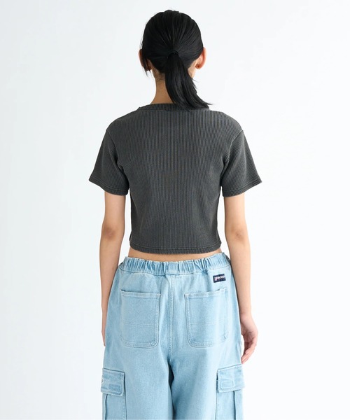 DC SHOES(ディーシーシューズ)の「25 WS TELECO SHORT S/DCレディースショート丈半袖Tシャツ(Tシャツ/カットソー・レディース・ブラック系その他/グレー/ブラック/ホワイト・LARGE/MEDIUM)」の9枚目の写真