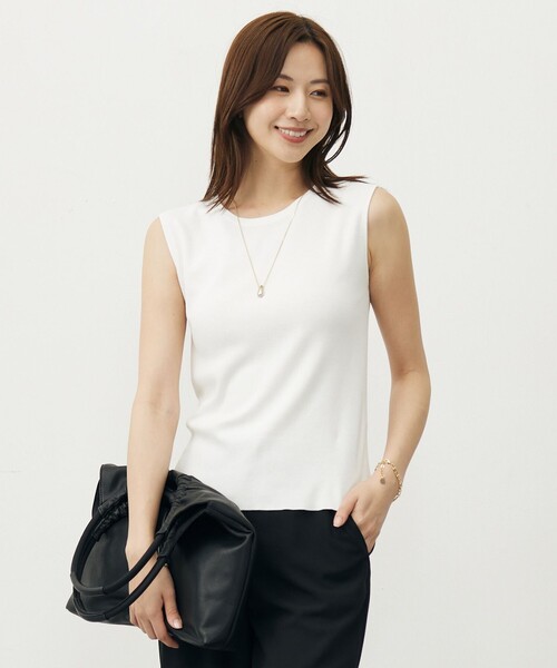 J.PRESS Ladies(J.プレス レディス)の「【WEB限定カラーあり・洗える】FINE SLEEVELESS ニット タンクトップ(タンクトップ・レディース・ブラック系/ホワイト系/ゴールド系/シルバー系・SMALL)」の1枚目の写真