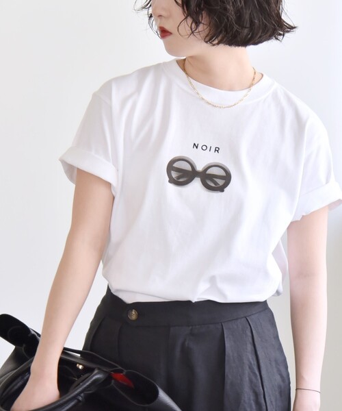 quaranciel(カランシエル)の「ANGE IN DISGUISE:〈手洗い可能〉コットン フォト & ロゴ TEE(Tシャツ/カットソー・レディース・ホワイト系1/ホワイト系2・ONE SIZE)」の6枚目の写真