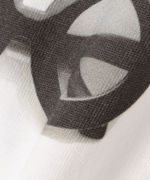 quaranciel(カランシエル)の「ANGE IN DISGUISE:〈手洗い可能〉コットン フォト & ロゴ TEE(Tシャツ/カットソー・レディース・ホワイト系1/ホワイト系2・ONE SIZE)」の22枚目の写真