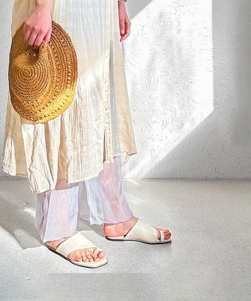 Per sist ence（パーシエンス）の「クレープシフォンレギンスパンツ（その他パンツ・レディース・チャコールグレー/グレイッシュベージュ/カーキ・FREE）」の2枚目の写真